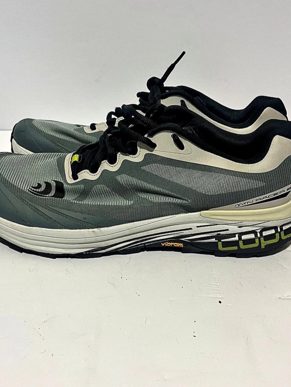 Topo MTN Racer 2 Trail Running Shoes Sneakers US Size 11 Men's Bone/Black